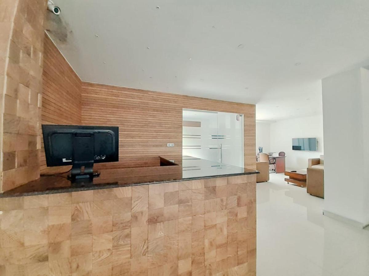 Hotel Bamiyan Κάντι Εξωτερικό φωτογραφία