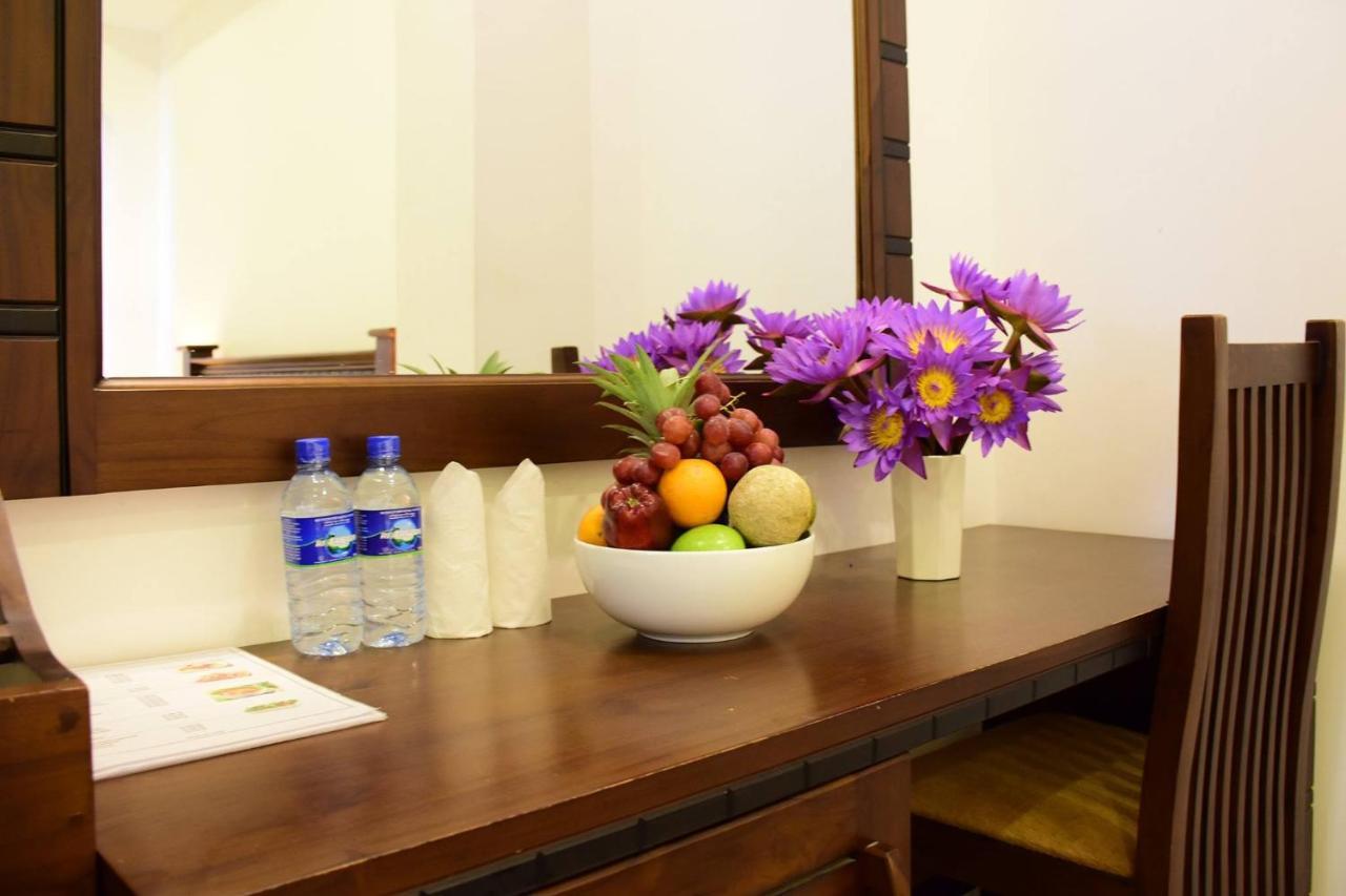 Hotel Bamiyan Κάντι Εξωτερικό φωτογραφία